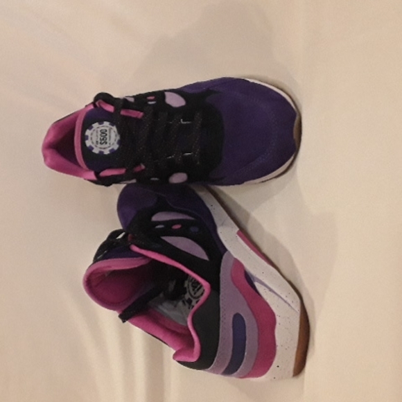 Mens sneakers - Picture 1 of 4